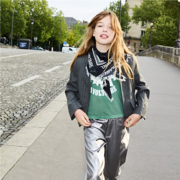 Chaqueta de rayas con cuello de fantasía