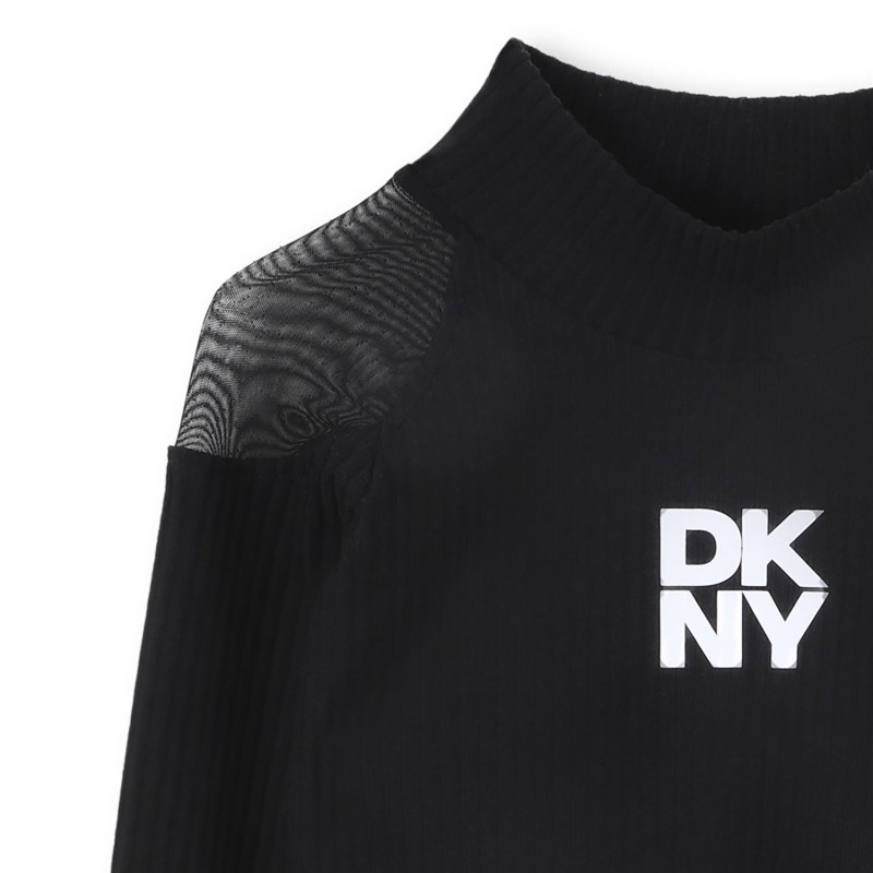 DKNY
Camiseta