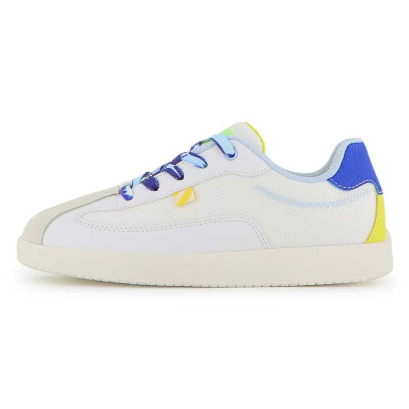 ZAPATILLAS CON CORDONES