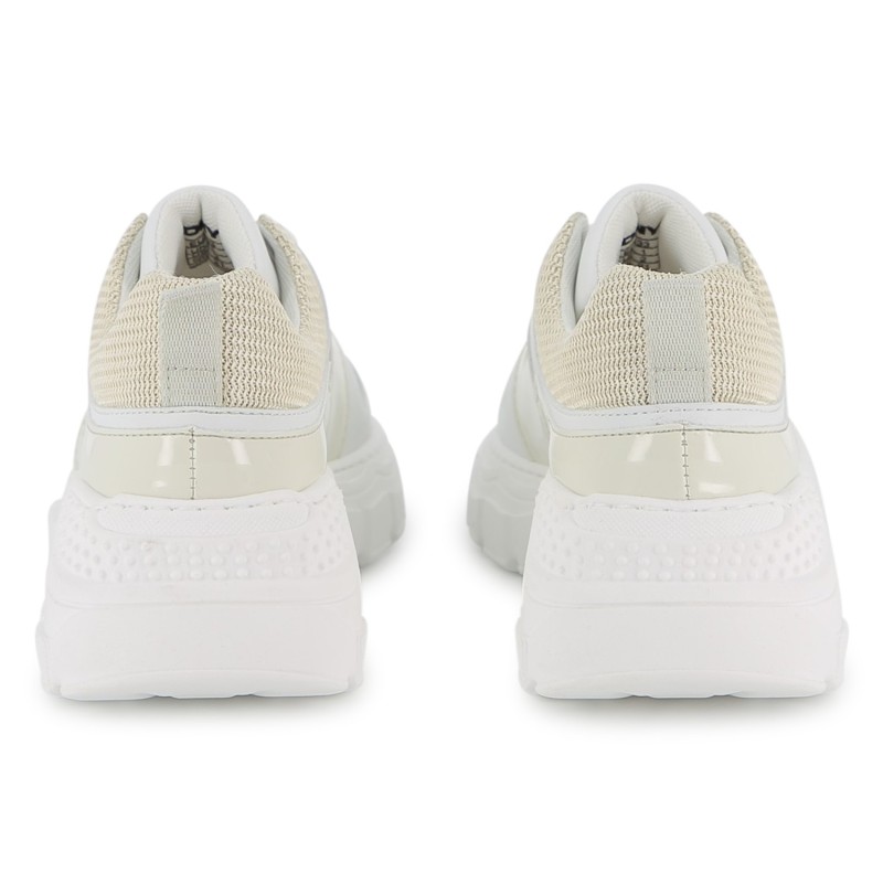 ZAPATILLAS CON CORDONES 2