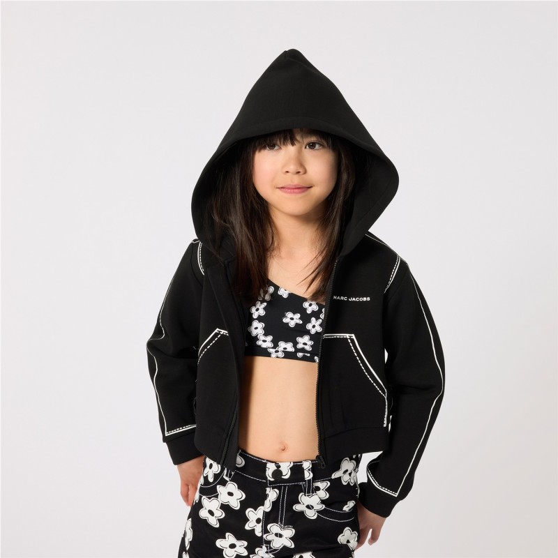 CHAQUETA CON CAPUCHA NEGRO