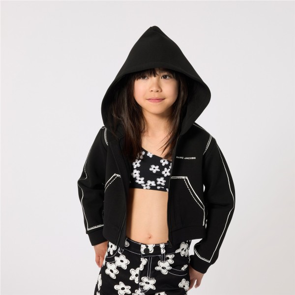 CHAQUETA CON CAPUCHA NEGRO