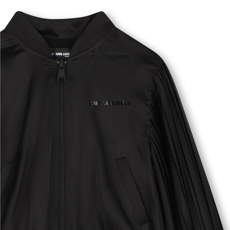 Chaqueta de manga plisada NEGRO