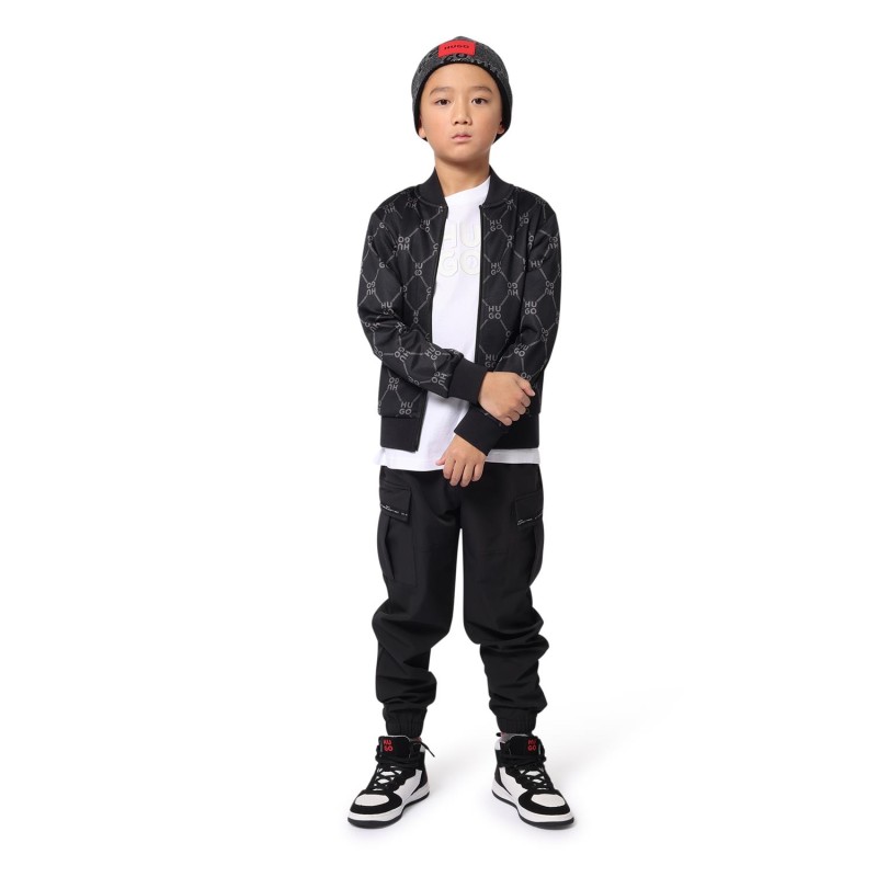 HUGO
Gorro de punto y cuadros
