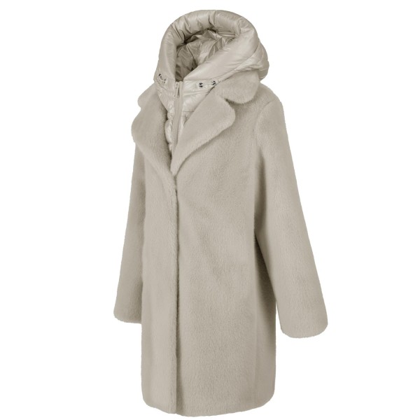 Abrigo de piel ecológica para niña