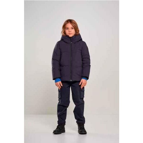 Parka acolchada para niño con capucha. Cálido y acogedor: imprescindib